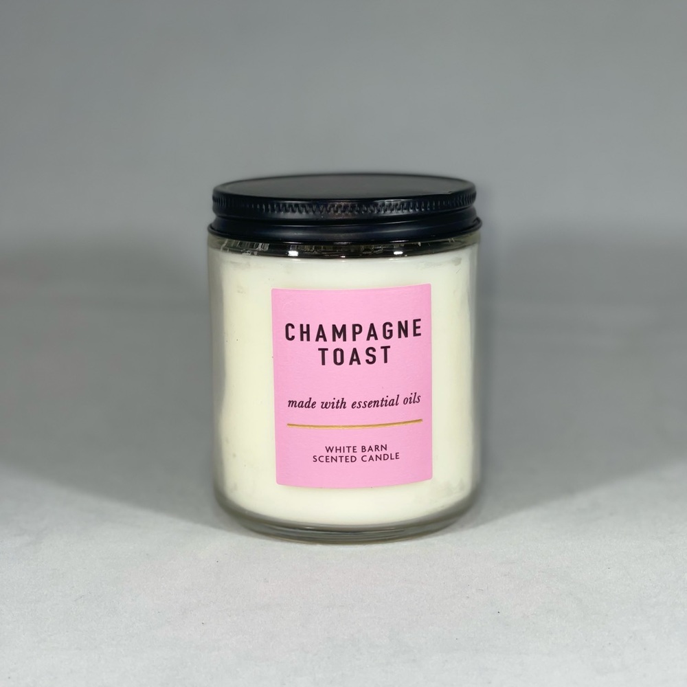((SOLD))Champagne Toast Candle - Bath & Body Works